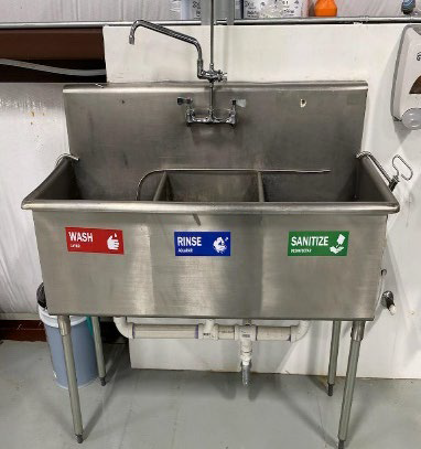 3 Compartment sink